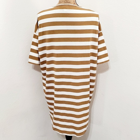 LULAROE Classic tee gold and beige stripes XS - Picture 5 of 7